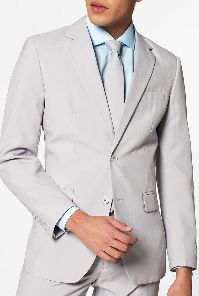 Feste Farbe hellgrauer Anzug Groovy Grau, die von Männern getragen werden