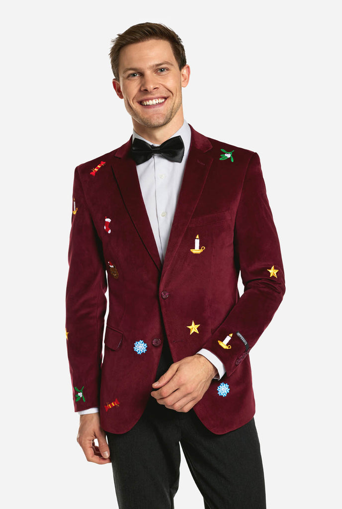 Mann, der burgunderrote rote Samt Weihnachtsblazer mit Weihnachtsikonen trägt