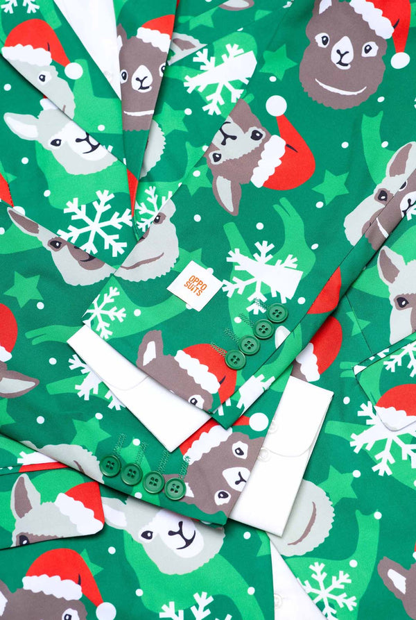 Grüner Weihnachtsblazer für Herren mit Weihnachtslamas. Nahaufnahme mit weißem Hemd.