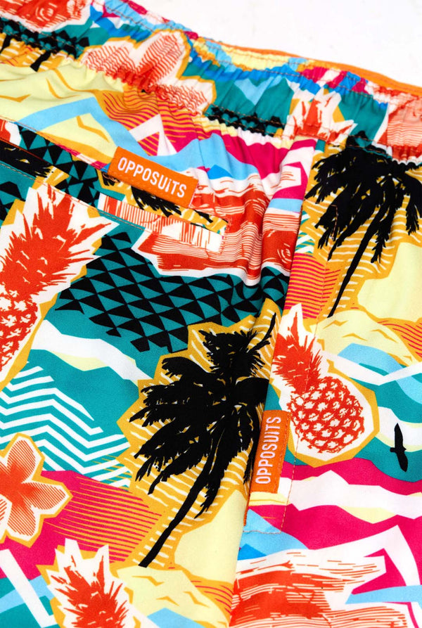 Badehose mit tropischem Hawaii-Print, Nahaufnahme