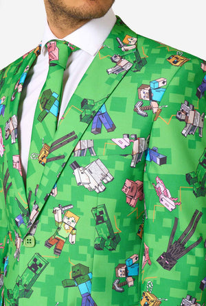 Vergrößerte Ansicht des Minecraft-Drucks auf Blazer und Krawatte mit Steve, Alex, Creepers und Tieren im pixeligen Stil.