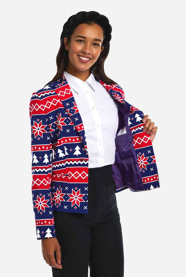 Damen trägt Nodic Noelle Blazer