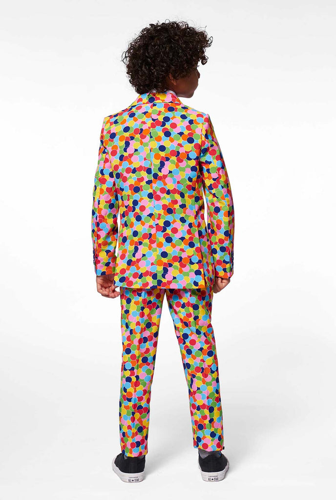 Mehrfarbiger Konfetti-Print-Jungenanzug von Boy View von hinten getragen
