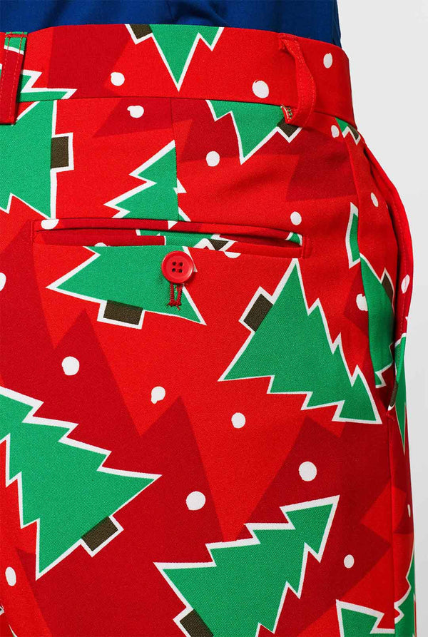 Rote Weihnachtshose mit Kiefernabdruck vom Mann getragen