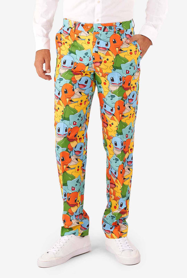 Mann, der Anzug mit Pokémon, Pikachu -Druck, Blick auf Hosen