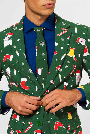 Mann, der grünen Weihnachtsanzug und ein blaues Hemd trägt, Nahaufnahme