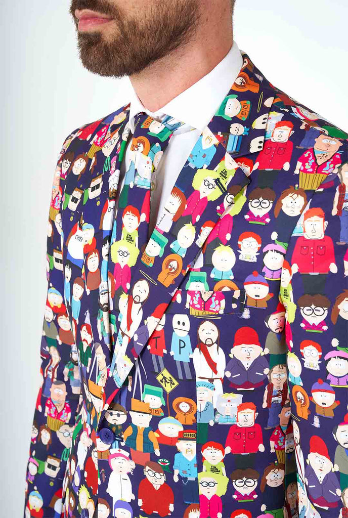 Mann, der Southpark -Herrenanzug trägt, Nahaufnahme Jacke von der Seite
