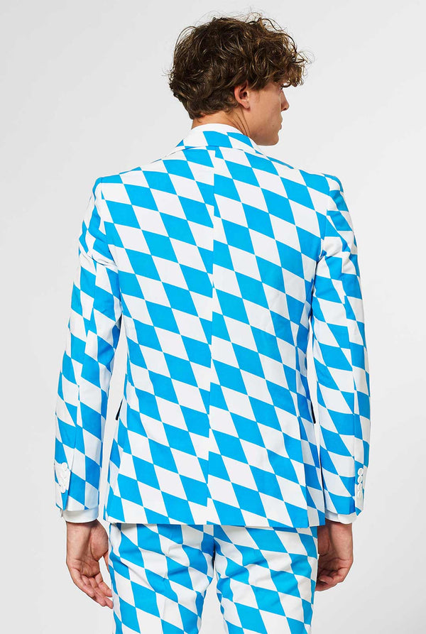 Mann, der blauen und weißen karierten Herrenanzug trägt, Blick von hinten