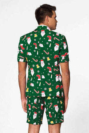 Mann, der grünen Weihnachtssommeranzug trägt, bestehend aus Shorts, Jacke und Krawatte, Blick von hinten